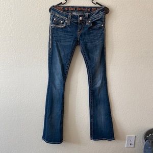 Super cute rock revival bootcut jeans!
